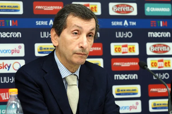 Sinisa Mihajloviç 'in diğer basın toplantısı (Bologna Fc)