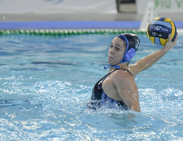 Waterpolo EuroLeague Campeonato Feminino Ekipe Orizzonte vs St. Andreu — Fotografia de Stock