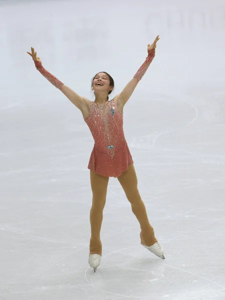 Eissport isu Grand Prix des Eiskunstlaufs - Eröffnungsfeier - Tag 1 - Junior — Stockfoto