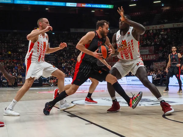 Baloncesto Euroliga AX Armani Exchange Milano vs Crvena Zvezda Mts Belgrado — Foto de Stock