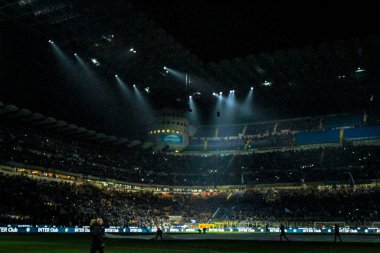İtalya Futbol Serisi A Erkekler Şampiyonası Romanlara Karşı