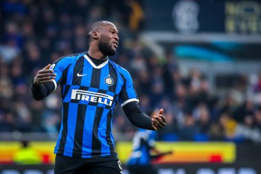 İtalya Futbol Serisi A Erkekler Şampiyonası Romanlara Karşı