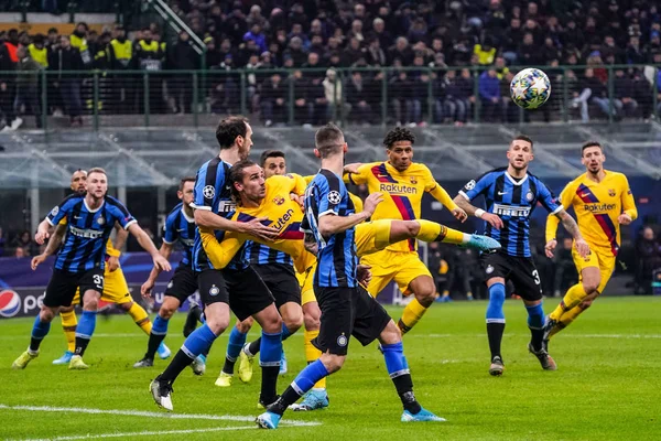 Liga dos Campeões de Futebol Masculino Torneio Rodada - Inter vs Barcelona — Fotografia de Stock