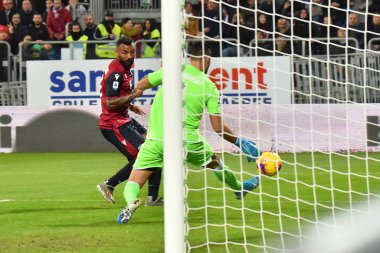 İtalyan Futbolu Serisi A Erkekler Şampiyonası Cagliari Lazio 'ya karşı