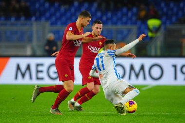İtalyan Futbol Serisi A Erkekler Şampiyonası Romanlara Karşı Spal