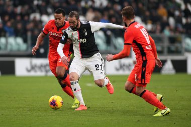 İtalyan Futbolu Serisi A Erkekler Şampiyonası Juventus Udinese 'ye karşı