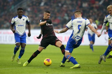 İtalyan Futbolu Serie A Men Şampiyonası Ac Milan Sampdoria 'ya karşı