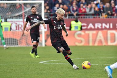 İtalyan Futbol Serisi A Erkekler Şampiyonası Cagliari, Ac Milan 'a karşı.
