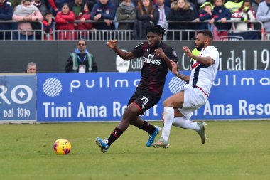 İtalyan Futbol Serisi A Erkekler Şampiyonası Cagliari, Ac Milan 'a karşı.