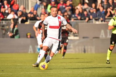 İtalyan Futbol Serisi A Erkekler Şampiyonası Cagliari, Ac Milan 'a karşı.