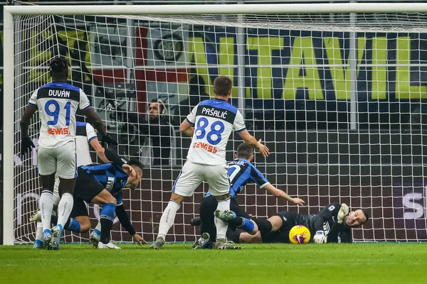 Italienische fussball serie a männer meisterschaft inter vs atalanta — Stockfoto