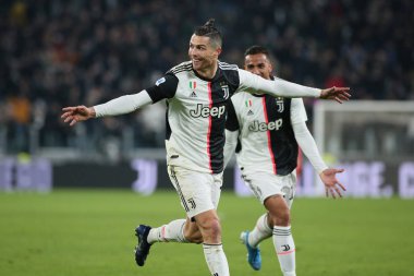 İtalyan Futbolu Serisi A Erkekler Şampiyonası Juventus Parma 'ya karşı