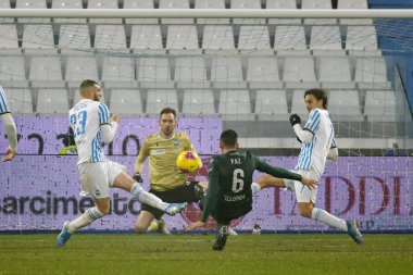 İtalyan Serisi A futbol maçı Spal Bologna 'ya karşı