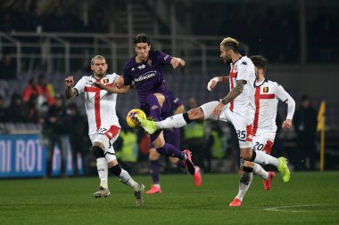 İtalyan Serisi A futbol maçı Acf Fiorentina Cenova Cfc 'ye karşı
