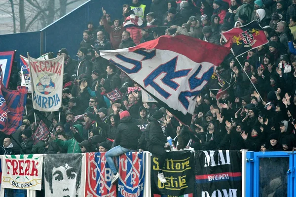 İtalyan Serisi A futbol maçı Spal Bologna 'ya karşı — Stok fotoğraf