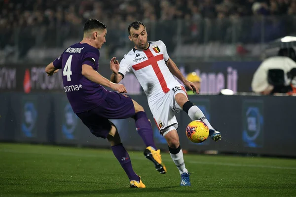 İtalyan Serisi A futbol maçı Acf Fiorentina Cenova Cfc 'ye karşı