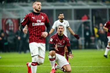 İtalya Tim Kupası Şampiyonluğu Ac Milan Torino 'ya karşı