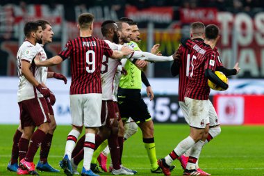 İtalya Tim Kupası Şampiyonluğu Ac Milan Torino 'ya karşı