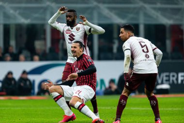 İtalya Tim Kupası Şampiyonluğu Ac Milan Torino 'ya karşı
