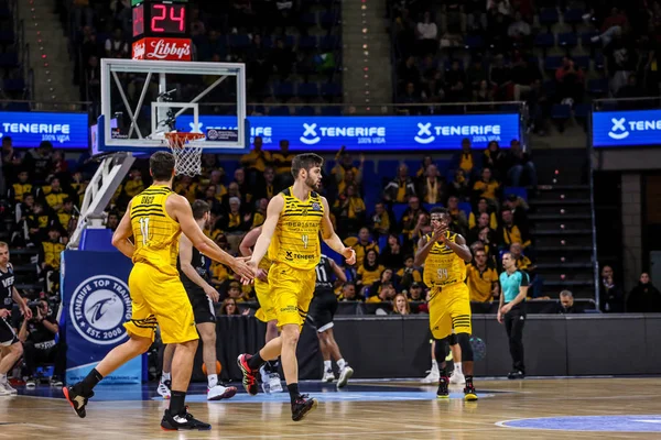 Liga de Campeones Iberostar Tenerife vs Vef Riga — Foto de Stock