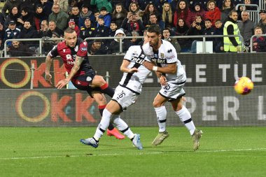 İtalyan Serisi A futbol maçı Cagliari Parma 'ya karşı