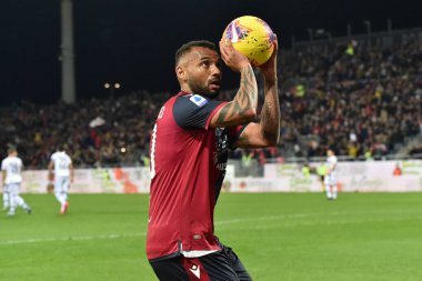 İtalyan Serisi A futbol maçı Cagliari Parma 'ya karşı