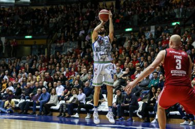 İtalya Basketbol Şampiyonası Pallacanestro Trieste, Banco di Sardegna Sassari 'ye karşı