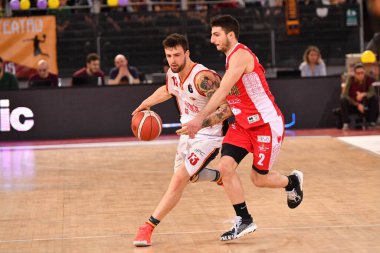 İtalyan Basketbol Şampiyonası Virtus Roma, Oriora Pistoia 'ya karşı