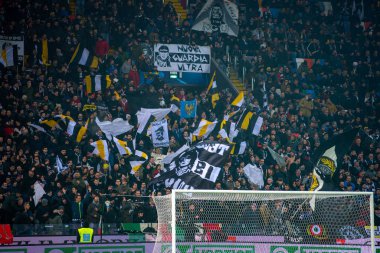 İtalya Serie A futbol maçı Udinese Calcio FC Internazionale 'ye karşı