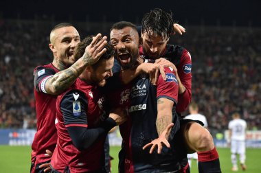 İtalyan Serisi A futbol maçı Cagliari Parma 'ya karşı