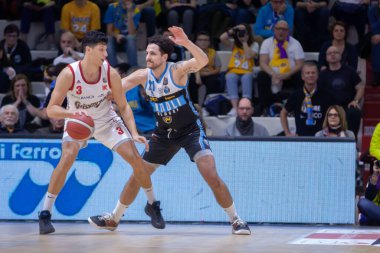 İtalyan Basketbol Şampiyonası Vanoli Basket Cremona, Grissin Bon Reggio Emilia 'ya karşı