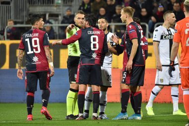 İtalyan Serisi A futbol maçı Cagliari Parma 'ya karşı