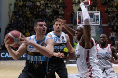 İtalyan Basketbol Şampiyonası Vanoli Basket Cremona, Grissin Bon Reggio Emilia 'ya karşı
