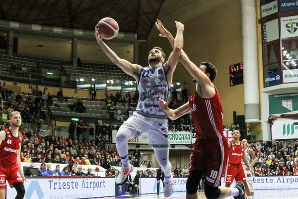 Italian Basketball A Serie  Championship Pallacanestro Trieste vs Banco di Sardegna Sassari — 스톡 사진