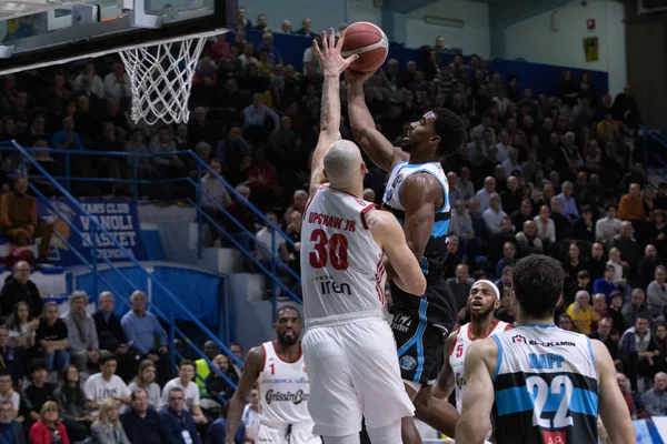 Basquete italiano A Serie Championship Vanoli Basket Cremona vs Grissin Bon Reggio Emilia — Fotografia de Stock