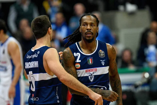 Baloncesto italiano A Serie Championship De Longhi Treviso Basket vs Pompea Fortitudo Bolonia — Foto de Stock