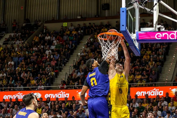 Iternationella basketlag Liga Endesa Acb - Iberostar Tenerife vs Fc Barcelona — Stockfoto