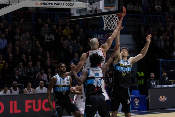 Basquete italiano A Serie Championship Vanoli Basket Cremona vs Grissin Bon Reggio Emilia — Fotografia de Stock