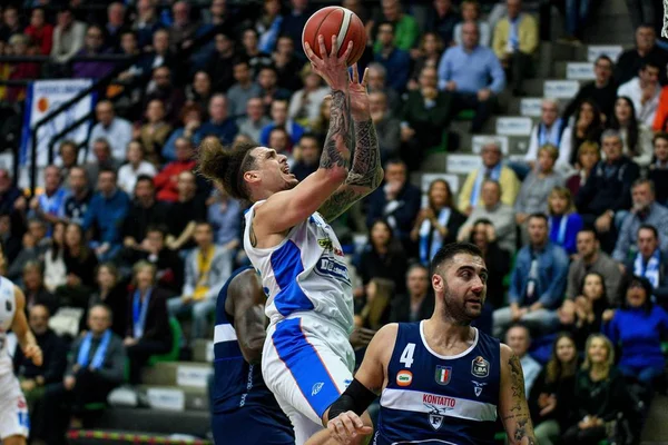 Italienska Basket A Serie Championship De Longhi Treviso Basket vs Pompea Fortitudo Bologna — Stockfoto