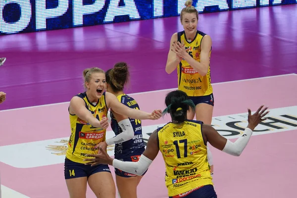 Volleyball Italian Women Cup Finals 2020 - Imoco Conegliano vs Unet E-work Yamamay Busto Arsizio — Stock Photo, Image