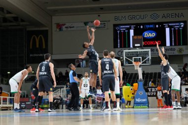 Basketbol Eurocup Şampiyonası Dolomiti Energia Trento - Darussafaka Tekfen İstanbul