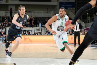 Basketbol Eurocup Şampiyonası Dolomiti Energia Trento - Darussafaka Tekfen İstanbul