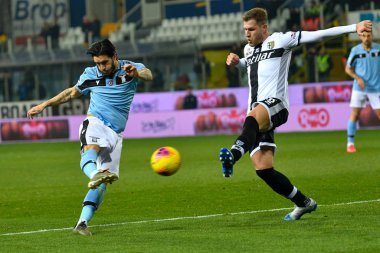 İtalyan Serisi A futbol maçı Parma Lazio 'ya karşı