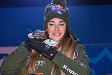 l'italiana dorothea wierer (ita) with le sue tre medaglie: due oro and un argento during IBU World Cup Biathlon 2020 - 15 Km Individual Women, Biathlon in Anterselva (BZ), February 18 2020 - LPS/Luca Tedeschi