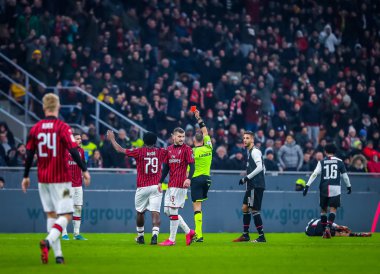 theo hernandez of ac milan red card during AC Milan vs Juventus FC, Italian TIM Cup Championship  in Milano, February 13 2020 - LPS/Fabrizio Carabelli