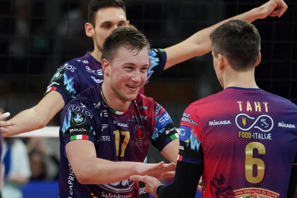 Oleh Plotnytskyi Bateador Spiker Sir Safety Conad Perugia Celebra Durante — Foto de Stock