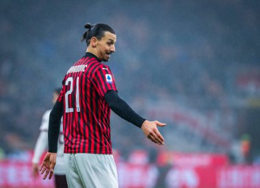 Ac Milan 'dan Zlatan Ibrahimoviç, 17 Şubat 2020 tarihinde San Siro, İtalya' daki San Siro Stadyumu 'nda Ac Milan ile Torino Fc arasında oynanan 2019 / 20 karşılaşmasında - Fotoğraf: Fabrizio Carabelli / Lm