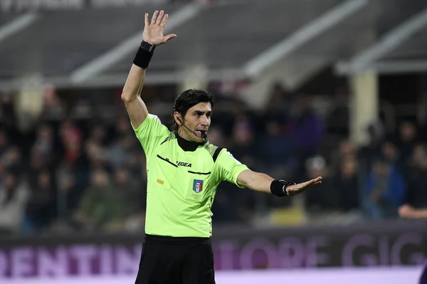 Giampaolo Calvarese Árbitro Durante Fiorentina Milan Serie Italiana Jogo Futebol — Fotografia de Stock