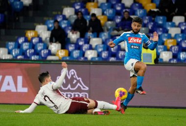 sasa lukic (torino) -lorenzo insigne (Napoli-Torino maçı sırasında Napoli, İtalya Serie A futbol maçı, Mart 01 2020 - Lps / Marco Iorio