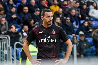 İtalyan futbol takımı Serie A 'nın 2019 / 20 sezonundaki zlatan ibrahimoviç, İtalya Serie A futbol maçı, Ocak 01 2020 - LPS / Luigi Canu